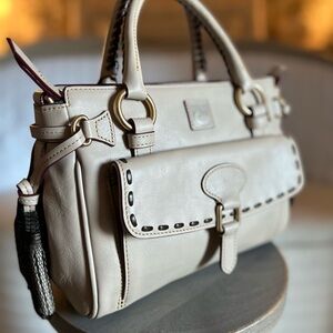 Dooney and Bourke Florentine Medium Pocket Satchel in OYSTER